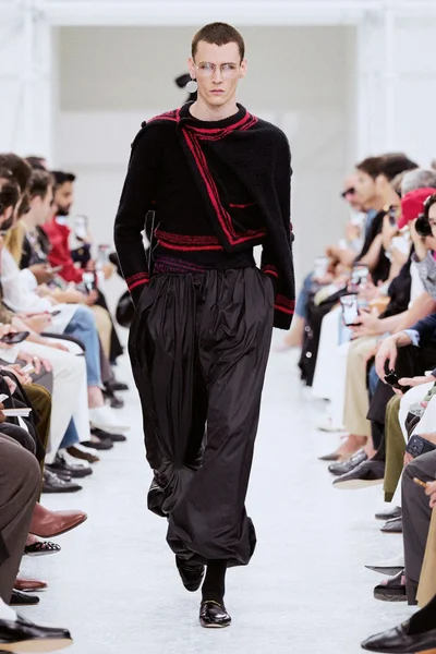Look 6